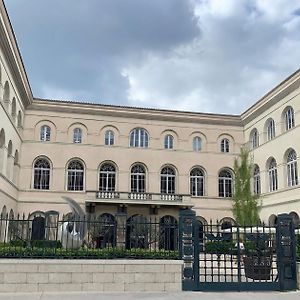 Le Grand Hotel Dieu By Sowell Collection